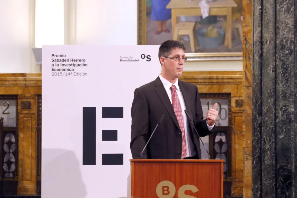 Premio Fundacion Banco Sabadell a la Investigacion Economica